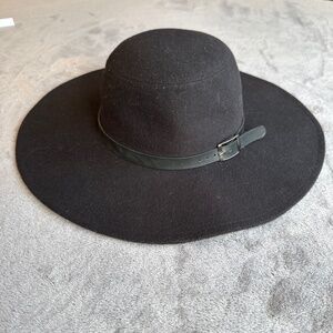 Express Black Wide-Brim Hat